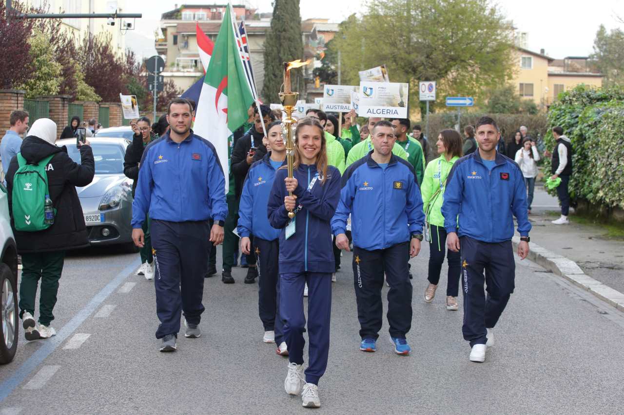 Arrivederci ai Mondiali di corsa campestre Fisu: la sfilata inaugurale