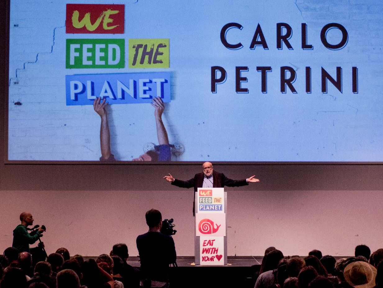 Carlin Petrini a "Terra Madre Youth", Milano. Expo 2015.