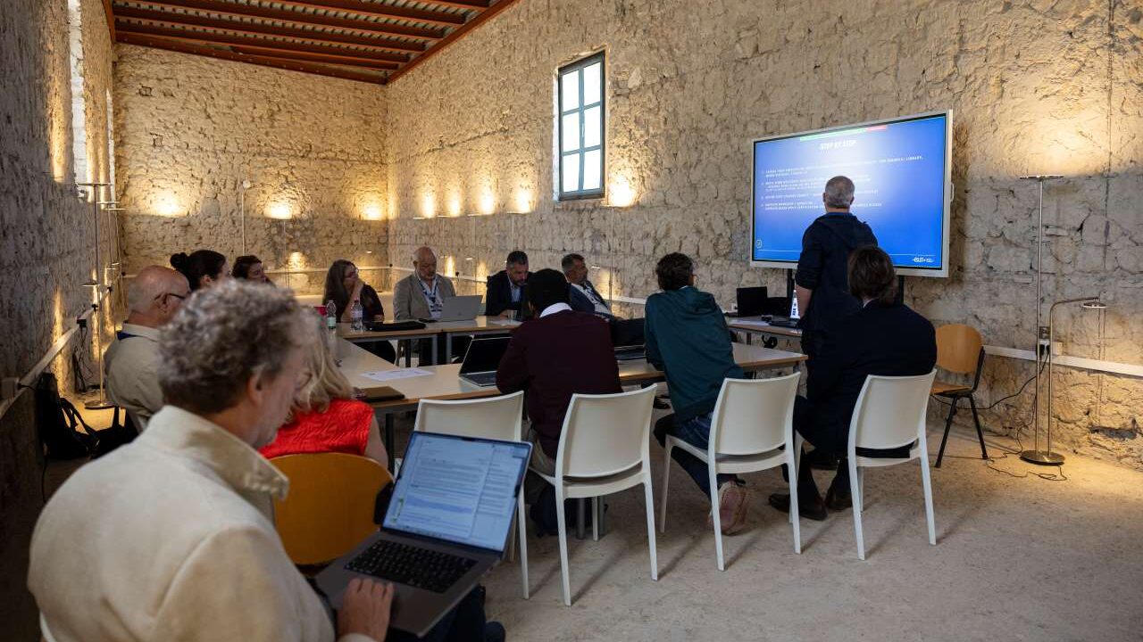 Una sessione di lavoro di EUt+ Week al Castello di Gaeta